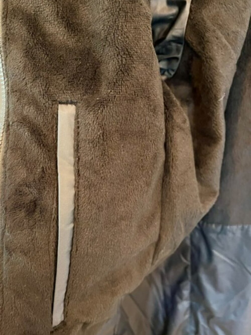 Marmot Women's Montreal Puffer Jacket XS NWT - Picture 5 of 7